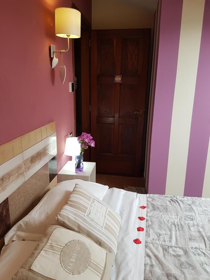 Un Tetto Di Stelle Deluxe Home Salerno Exterior photo